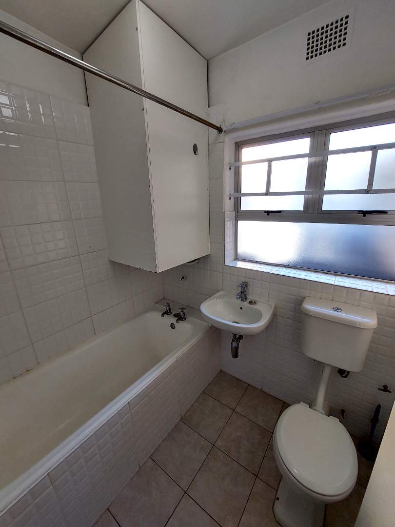 To Let 2 Bedroom Property for Rent in Tamboerskloof Western Cape